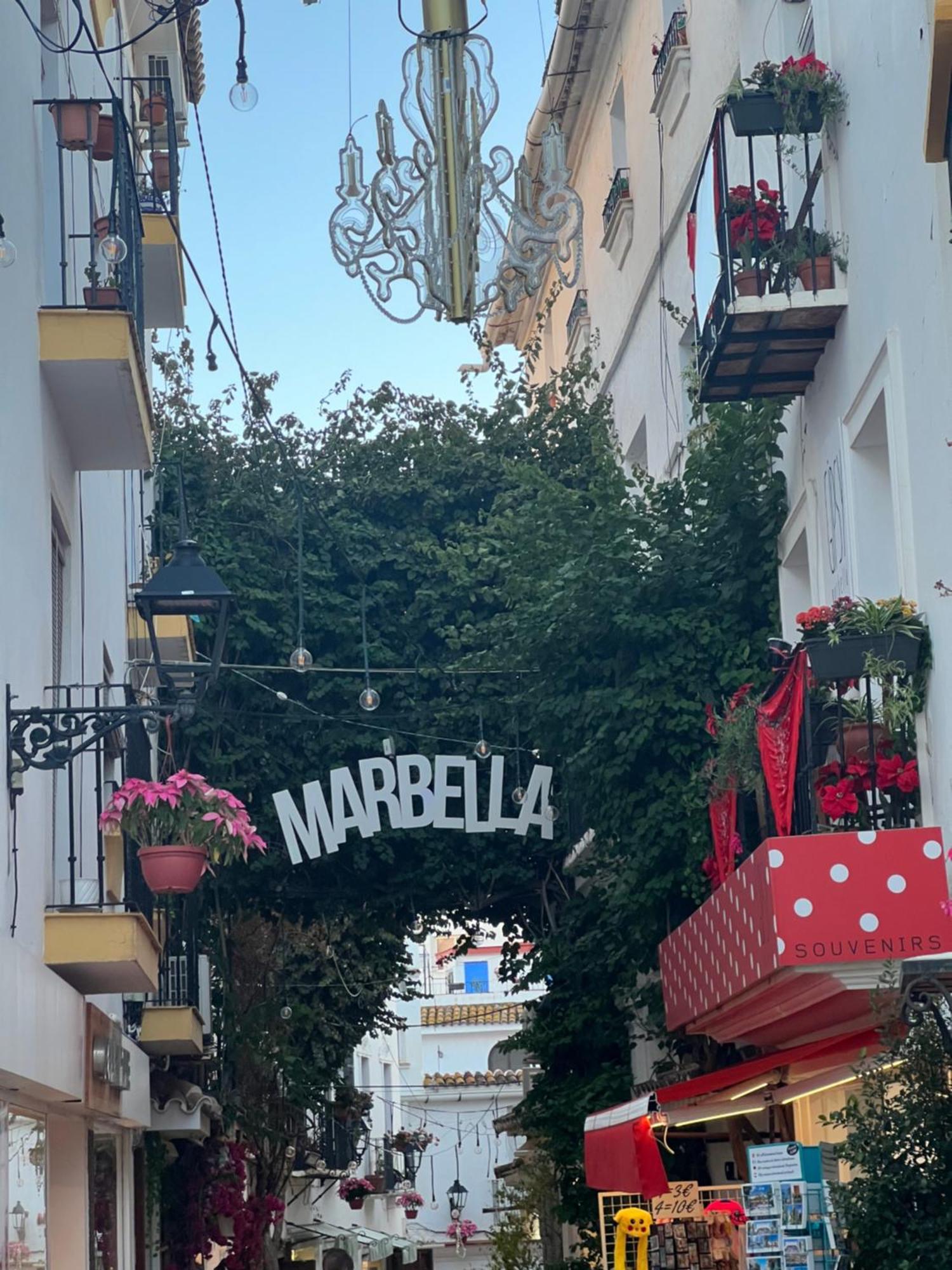 Marbella Village ภายนอก รูปภาพ